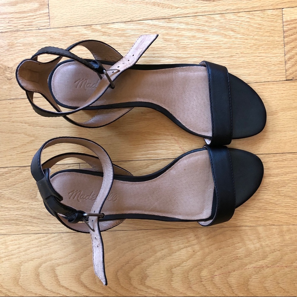 Madewell - The Lainy Sandal in black - Never Worn